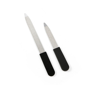 Lima de Uñas Premium, Herramienta Duradera para Manicura y Pedicura, para Dar Forma, Suavizar y Pulir las Uñas - Product Image 1