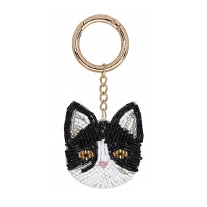 Porte-clés en perles de verre faites à la main en forme de tête de chien, breloque de sac, porte-clés en forme d'animal, accessoire pour clés, sac, clés de voiture, porte-monnaie, cadeau - Product Image 3
