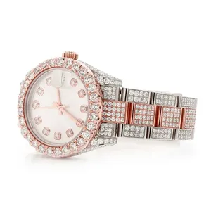 Reloj Mecánico de Lujo para Hombre de Prince Jewellers con Caja Personalizada en Forma de Diamante, Completamente Adornado con Diamantes Moissanite Plateados - Product Image 2