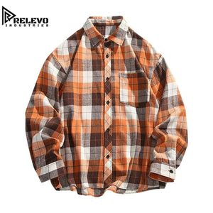 เสื้อเชิ้ตแฟลนเนลพรีเมียมสไตล์ลำลองสำหรับทุกเพศ สีส้มน้ำตาลลายตารางแบบวินเทจ แขนยาวติดกระดุม คุณภาพสูง รับทำโลโก้ตามสั่ง ขายส่ง - Product Image 1