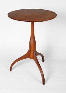 Table basse traditionnelle en bois, plateau rond festonné, table d'appoint décorative, meuble de salon, style antique - Product Image 3