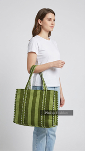 Bolso Tote Abierto Acolchado con Rayas Verdes PinksaFashion, Gran Capacidad, para Laptop, Compras de Verano - Product Image 2