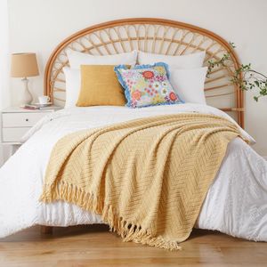 Coperta Decorativa Autunnale Gialla per Divano, Elegante Coperta per Halloween e Decorazioni Autunnali - Product Image 1