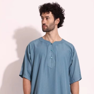 เสื้อคลุมโทบผู้ชายสีพื้น น้ำหนักเบา ระบายอากาศได้ดี เสื้อผ้าอิสลามคุณภาพสูง ชุดคลุมอาหรับ รับทำโลโก้ ขายส่งจากโรงงาน - Product Image 3