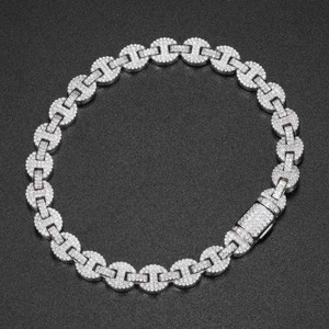 Último Diseño en Joyería Hiphop de Lujo, Pulsera de Cadena Cubana Miami Moissanite en Plata de Ley 925 para Unisex - Product Image 3