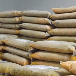 Pulpe de fruit de la passion congelée avec pépins, jus de fruit de la passion, fruit de la passion de qualité supérieure du Vietnam pour l'exportation au Vietnam - Product Image 2