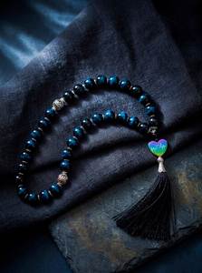 Tasbih Islámico Premium de Resina con Cuentas Suaves y Cómodas para el Dhikr Diario, Tasbih de Resina Hecho a Mano, Regalo de Lujo para Hombres Musulmanes - Product Image 3