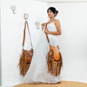 New Best Seller Hand Tooled Leather Western Women Crossbody Purse Hair On Cowhide Fringe <b>Conceal</b> Carry Genuine Leather Handbag - Product Image 1