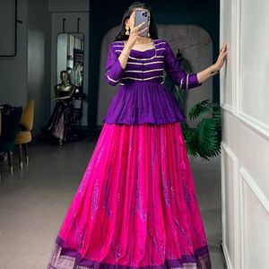 Elegante Lehenga Dola Silk Shibori Print Navratri con Blusa de Seda Vichitra Premium Cosida, Fabricante: Royal Export - Product Image 6