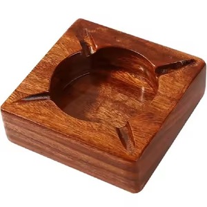 Cenicero Cuadrado de Madera de Lujo, Ecológico y Duradero, con Placa de Latón Grabada, Pulido Natural, Directo de Fábrica - Product Image 5