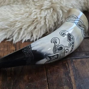 PERFECT ENTERPRISES Viking <b>Drinking</b> Classic Medieval <b>Horn</b> Historical Cosplay Perfect and Celebrations <b>Drinking</b> <b>horn</b> - Product Image 1