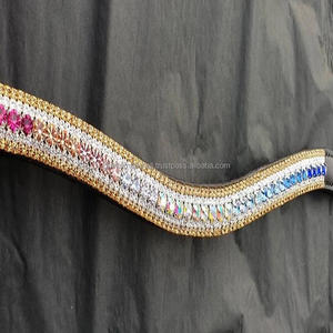 Bride en cuir faite à la main vêtements de cheval bandes de front de cheval en cristal en vrac fabricant indien fournisseur conception personnalisée avec des boucles cousues - Product Image 2