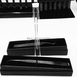 Pince à épiler professionnelle pour extensions de cils RMI en acier inoxydable argenté, nouveau design, avec emballage en boîte cartonnée - Product Image 5
