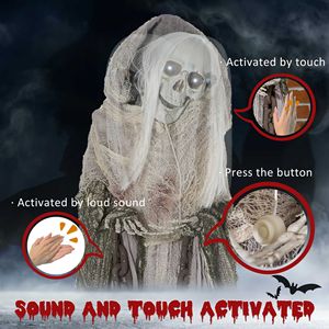 Scheletro di Strega Animatronico per Halloween da 74 Pollici, Decorazione da Esterno con Suono e Movimento, Accessorio Animato per Decorazioni Luminose - Product Image 6