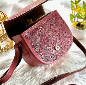 Sac bandoulière léger en cuir repoussé turquoise style bohème 2026 pour femme, motif floral occidental sculpté, sac à l'épaule vintage - Product Image 3