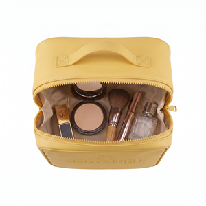 Rootsmen AA5588 PVC Embossed Label Zipper Water Resistant Hanging Large Capacity Travel Fashion Cosmetic Bag with Custom Logo - Product Image 6