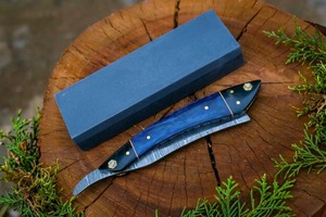 Cuchillo Plegable Industrial Hecho a Mano de Acero de Damasco BA Enterprises con Hoja Recta, Mango de Madera y Apertura con Perilla para Caza 8 - Product Image 5