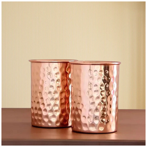 Gobelet en cuivre pur fait main avec motif gravé antique, verre à eau bicolore en cuivre, idéal pour cadeau d'entreprise haut de gamme ou souvenir de mariage - Product Image 6