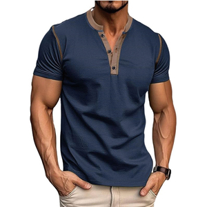 T-shirt décontracté vintage personnalisé pour homme, 100 % coton, manches courtes, col en V boutonné, motif uni, poche avec logo, tissu 180 g/m² - Product Image 5
