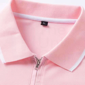 Polo rosa de manga corta para hombre con cremallera y diseño de bloques de color a rayas, tejido de punto informal - Product Image 4