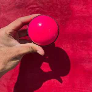 Pelotas de Críquet Rojas de Cuero para Práctica, Grado A, Cosidas a Mano, Pelota de Críquet Deportiva de Buena Calidad - Product Image 2