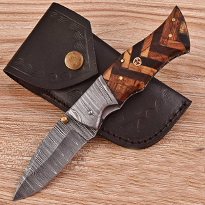 Couteau de chasse pliant à verrouillage Liner Lock en acier Damas forgé à la main, pour l'extérieur, EDC, avec manche personnalisé, vente en gros industrielle, fournitures UA - Product Image 1