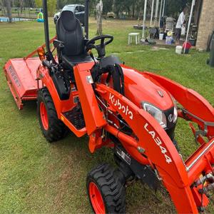 Mini Tractor Kubota BX2680 Diésel 4x4 de Calidad Premium con Motor Massey, Bomba y Caja de Cambios, Precio al por Mayor, en Stock - Product Image 6