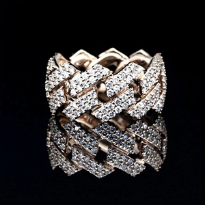 แหวนเงินแท้ 925 ชุบทอง ดีไซน์ Cuban Link ประดับเพชรโมอิสซาไนต์ทรงเรขาคณิตแบบ Cluster Band ฝังแบบ Pave Setting สำหรับงานแต่งงานสไตล์ฮิปฮอปที่ได้รับการรับรอง - Product Image 3