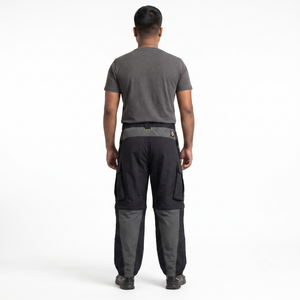 Pantalon cargo oversize en nylon ripstop 320 GSM pour homme avec poches amovibles, style techwear cyberpunk streetwear, personnalisable OEM, coupe large, taille XS - Product Image 2