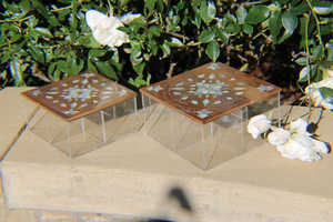 Boîte de rangement élégante en acrylique transparent avec incrustation en bois, édition cadeau Ramadan Kareem, avec un fini haut de gamme - Product Image 6