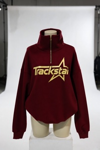 เสื้อสเวตเชิ้ตโอเวอร์ไซส์สีเขียวเซจสำหรับผู้หญิง แบบซิป ¼  ลายกราฟิก Track Star - Product Image 2