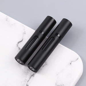 Luxury <b>Refillable</b> Plastic Perfume <b>Bottle</b> for <b>Travel</b> - Product Image 2