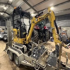 รถขุดไฮดรอลิกขนาดเล็ก CAT 301.5 มือสอง น้ำหนัก 1.5 ตัน แบบตีนตะขาบ เหมาะสำหรับงานจัดสวนและงานก่อสร้าง - Product Image 6