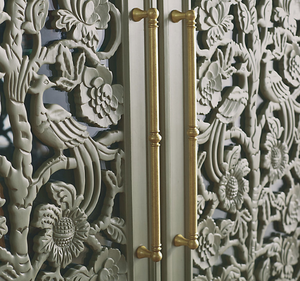 Mueble para Vino Minimalista Hecho a Mano con Madera de Caoba Sólida de Lujo, Puertas Decorativas Ecológicas para Almacén, Sala de Estar, Dormitorio, Bar - Product Image 3