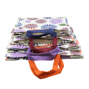 Sac de courses en jute laminé PP imperméable et réutilisable, nouveau style exclusif, avec poignées, sac fourre-tout en toile de jute, promotions Flora - Product Image 4
