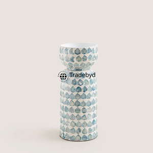 Porte-bougie artisanal de qualité supérieure, fait main, avec incrustation de nacre, décoration d'intérieur par Tradebyd - Product Image 1