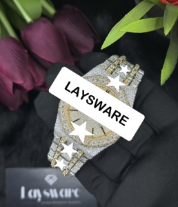 Montre de luxe pour homme en acier inoxydable, style hip-hop, avec cristaux et diamants moissanite, cadeau idéal - Product Image 1