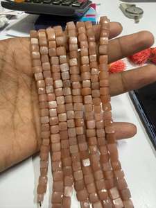 Cuentas de piedra lunar natural de alta calidad de 6-7 mm, forma de cubo facetado, para la elaboración de joyería, 8 pulgadas. - Product Image 2