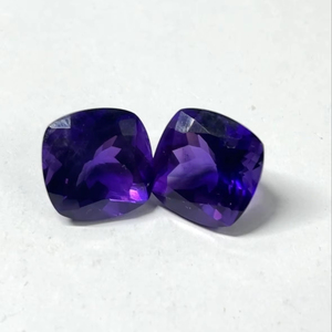 Venta al por mayor de piedras preciosas sueltas de amatista africana natural, talla cojín con esquinas, fabricante de Jaipur, precio al por mayor, de 4 mm a 20 mm, color púrpura. - Product Image 1