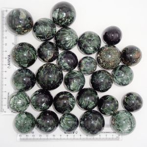 Sphère de cristal de séraphinite naturelle polie, boule de guérison verte, pierre de méditation Reiki, décoration énergétique, faite à la main, amour, sport - Product Image 3