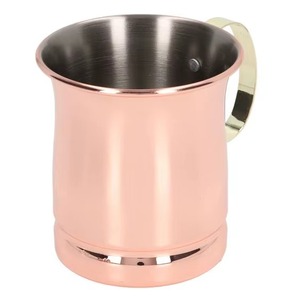 Mug en cuivre indien traditionnel pour les bienfaits pour la santé et la valeur ayurvédique. Mug en cuivre polyvalent, idéal pour les cocktails et la bière. - Product Image 4