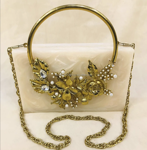 Bolso de Mano de Resina Hecho a Mano con Detalles Dorados de Lujo, Perfecto para Eventos Formales, Bolso de Mano de Resina Moderno - Product Image 5