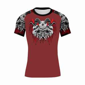 Vêtements de fitness sur mesure pour les entraînements de CrossFit, avec motifs uniques et impression par sublimation, rashguard. - Product Image 1