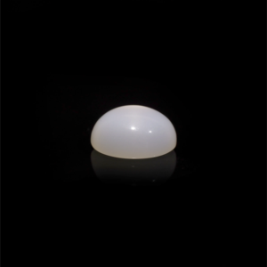 Handcrafted 3.9 Carat Natural Heart Cut Moonstone Loose Gemstone for Fine Jewelry - Product Image 3