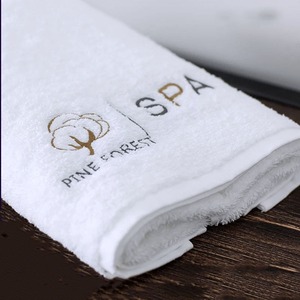 Hot Sale Cotton Multi Color Embroidery 100 % Cotton <b>Towel</b> - Product Image 4