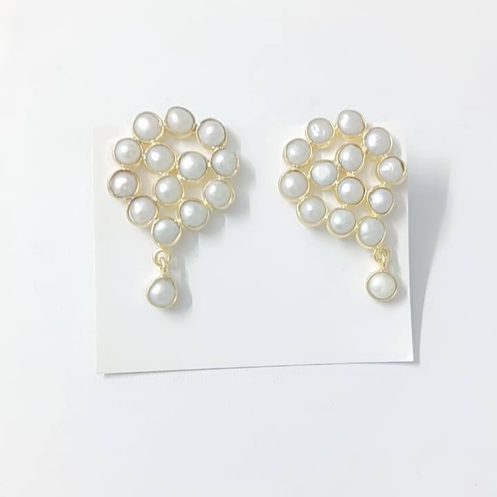 เช่นเดียวกับรูปภาพ