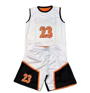 Uniforme de Baloncesto Personalizado al por Mayor de Alta Calidad, Conjunto de Sublimación de Camisetas de Fútbol Unisex, Impresión de Logotipo Personalizado, Bordado en la Parte Superior - Product Image 1