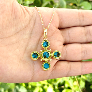 Collar de bisutería religiosa con colgante de cruz de turquesa azul Mohave, collar llamativo de latón chapado en oro de 18k - Product Image 6