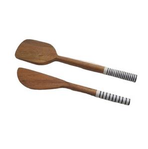 Ensemble de service à fromage en bois et résine 2 pièces, style vintage, idéal pour cadeaux, meilleure conception, couverts de qualité, artisanat indien - Product Image 1