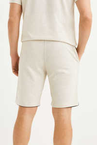 Latest <b>Design</b> & Customized <b>Logo</b> Fashionable Men Color Block Casual Short Soft Fabric Drawstring Waist Comfort Fit Training Short - Product Image 4